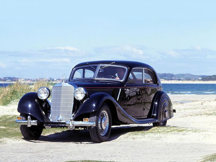  Mercedes-Benz 320 Stromlinien-Limousine Autobahnkurier 1938 года  (фото 1 из 4)